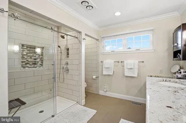 $895,000 | 16 Dulaney Hills Court, Cockeysville, MD 21030