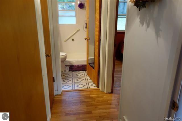 6461 Center Road Traverse City, MI 49686 - Photo 30 of 58 1837763-29.jpg