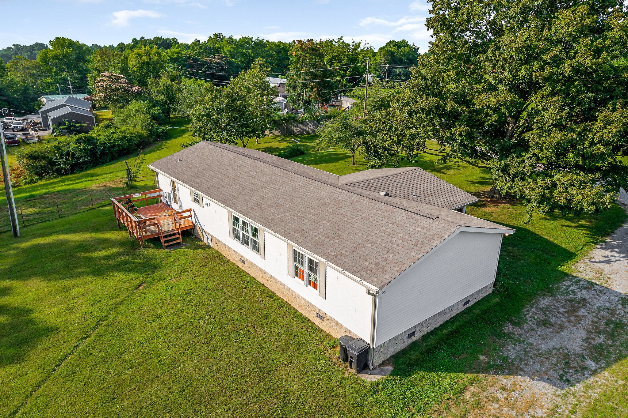 227 B A R Road Baxter, TN 38544 - Photo 40 of 52 an aerial view of a house having yard