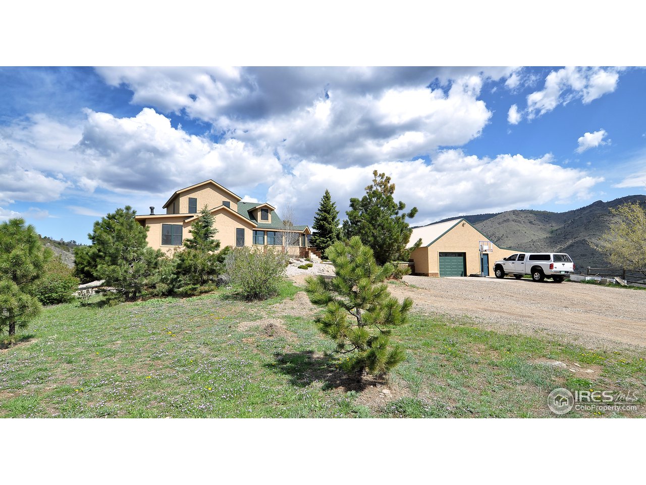 a black and white photo of a house