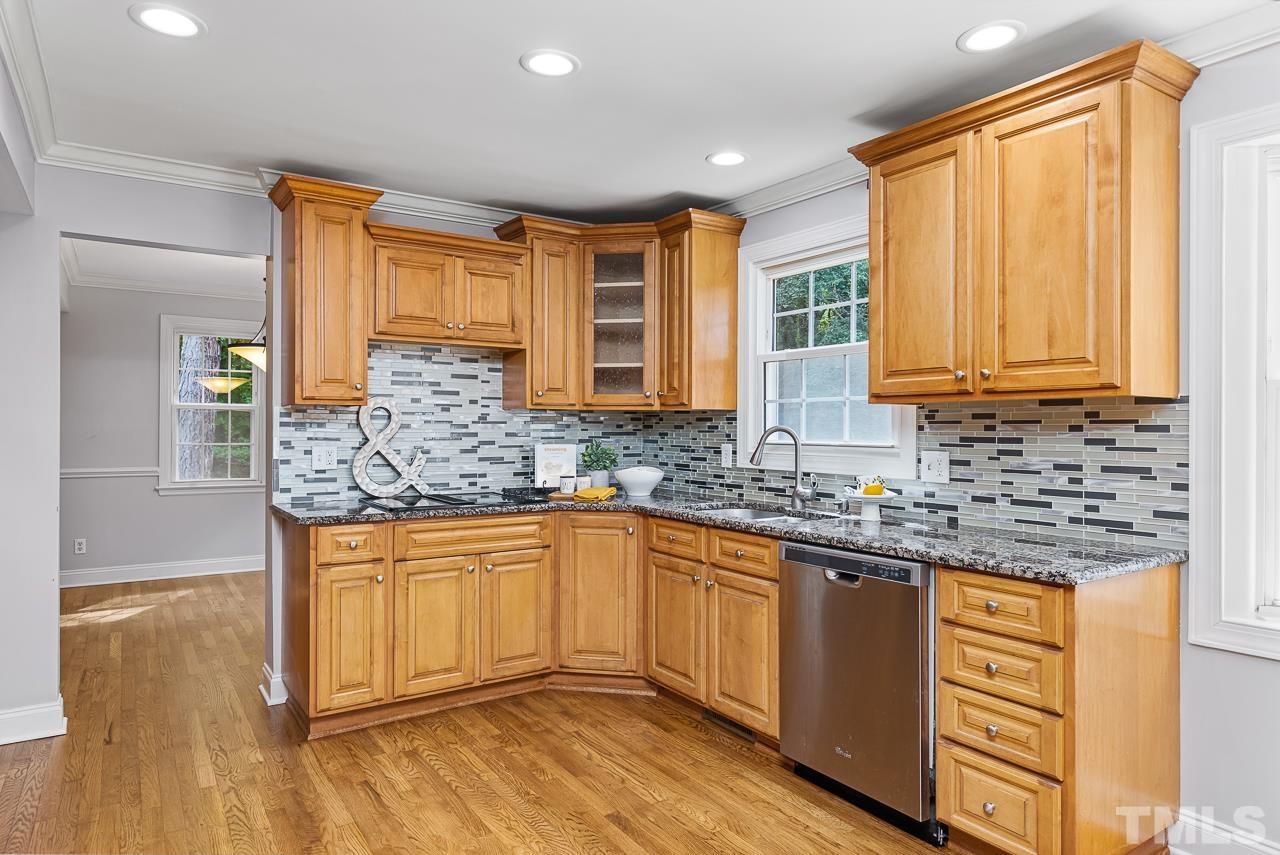 10625 Penny Road Cary, NC 27518 - Photo 6 of 35 Gallery Image 6