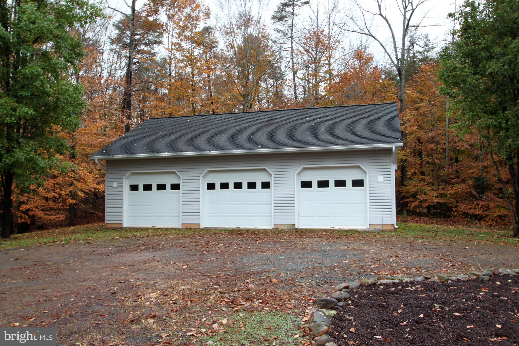 20111 Camp Road Culpeper, VA 22701 - Photo 5 of 30 Detched 3-Car Garage