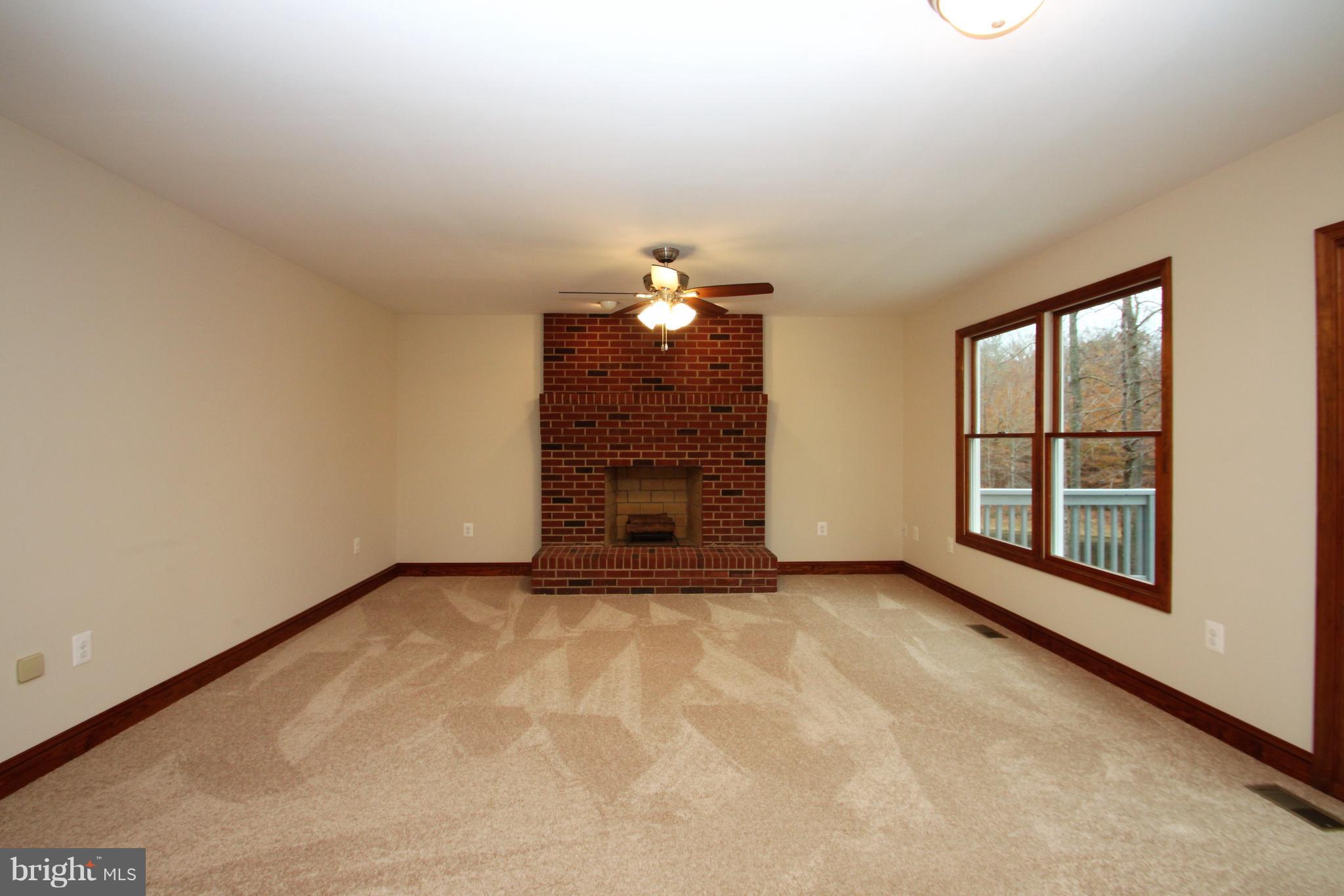20111 Camp Road Culpeper, VA 22701 - Photo 8 of 30 Family Room