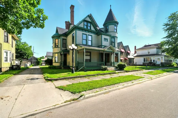 $259,900 | 412 East Rensselaer Street, Bucyrus, OH 44820