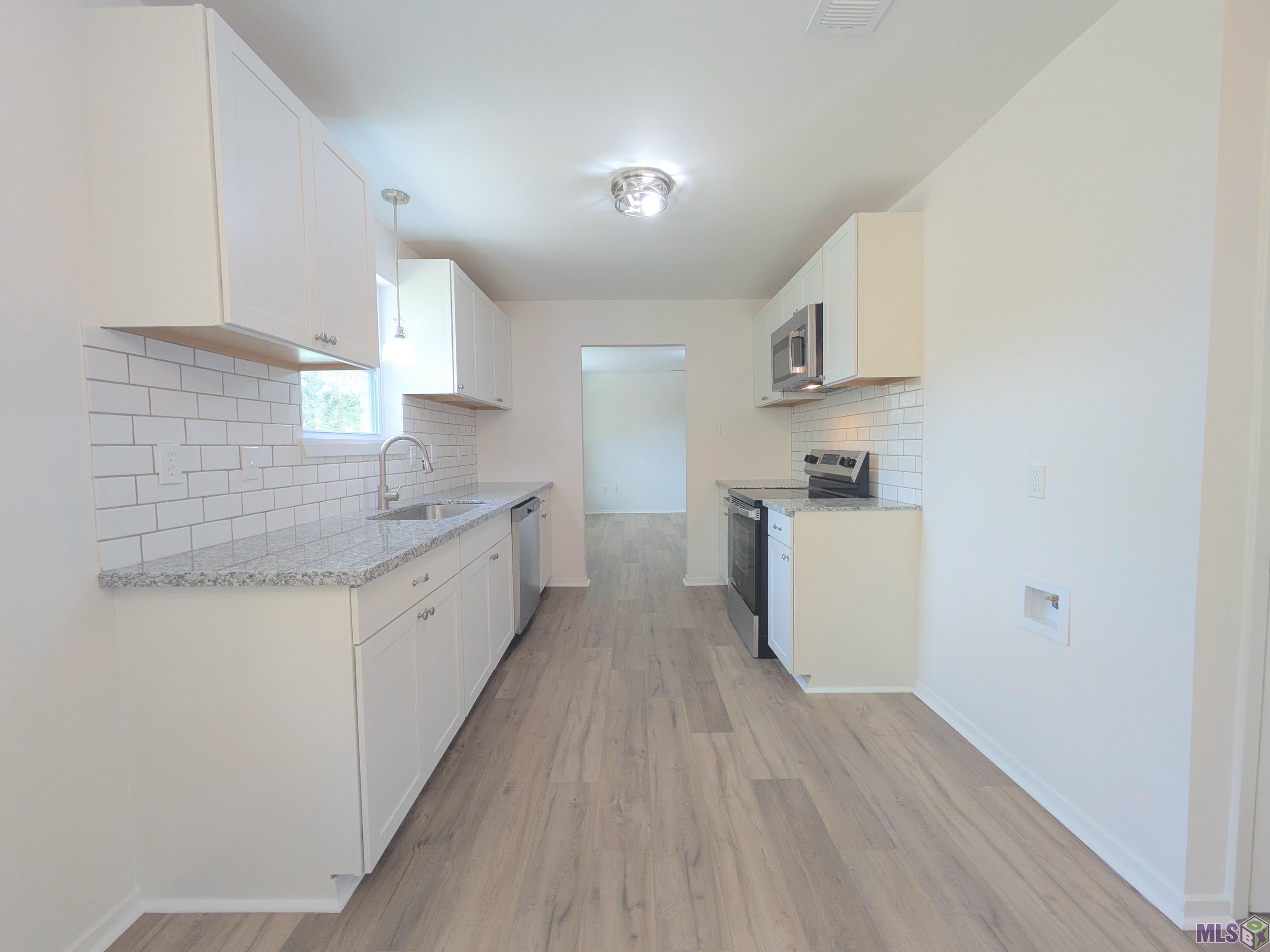 13771 Basin Court Baton Rouge, LA 70810 - Photo 4 of 17