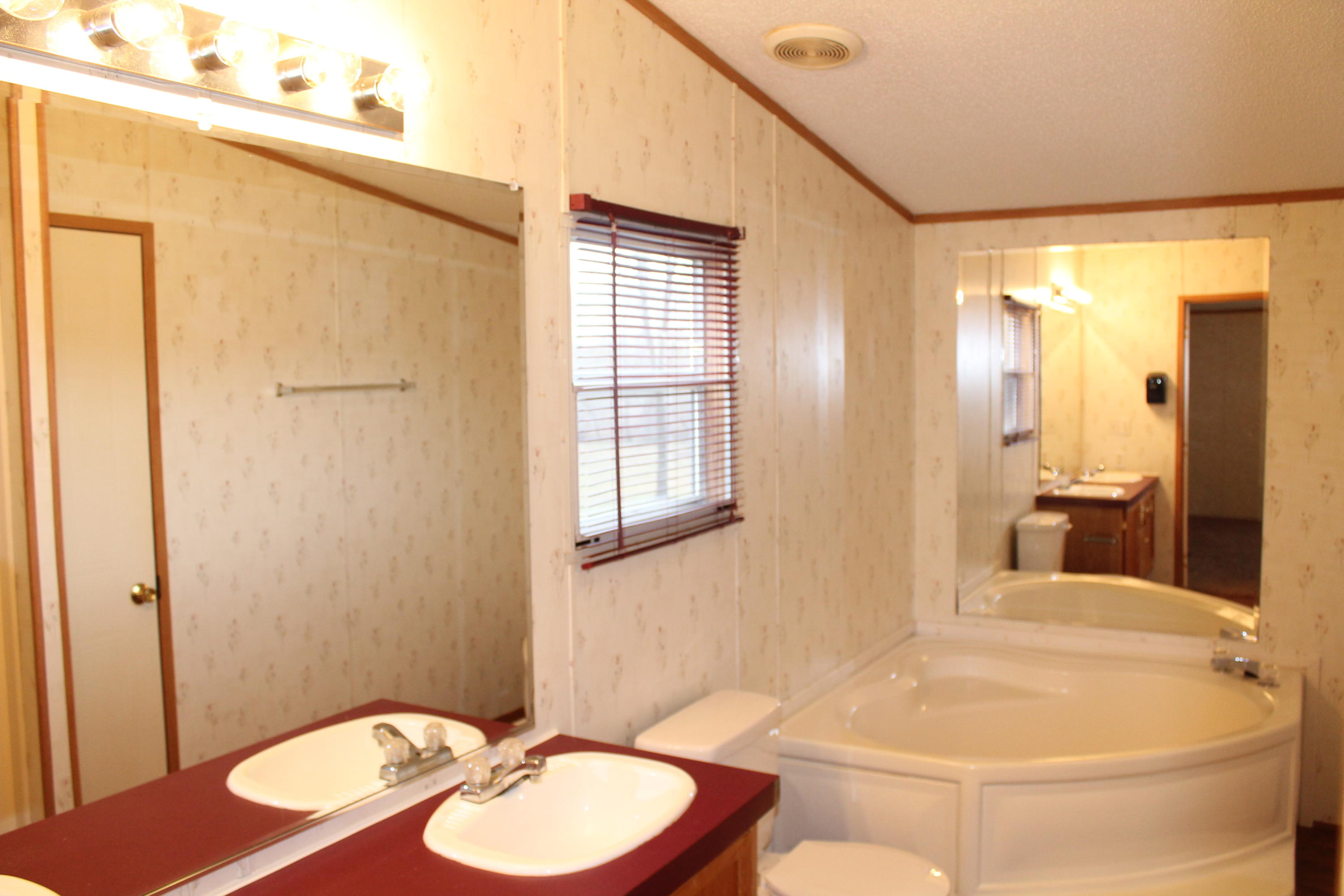 311 Johnson Farm Road Maynardville, TN 37807 - Photo 11 of 11 IMG_1134.JPG
