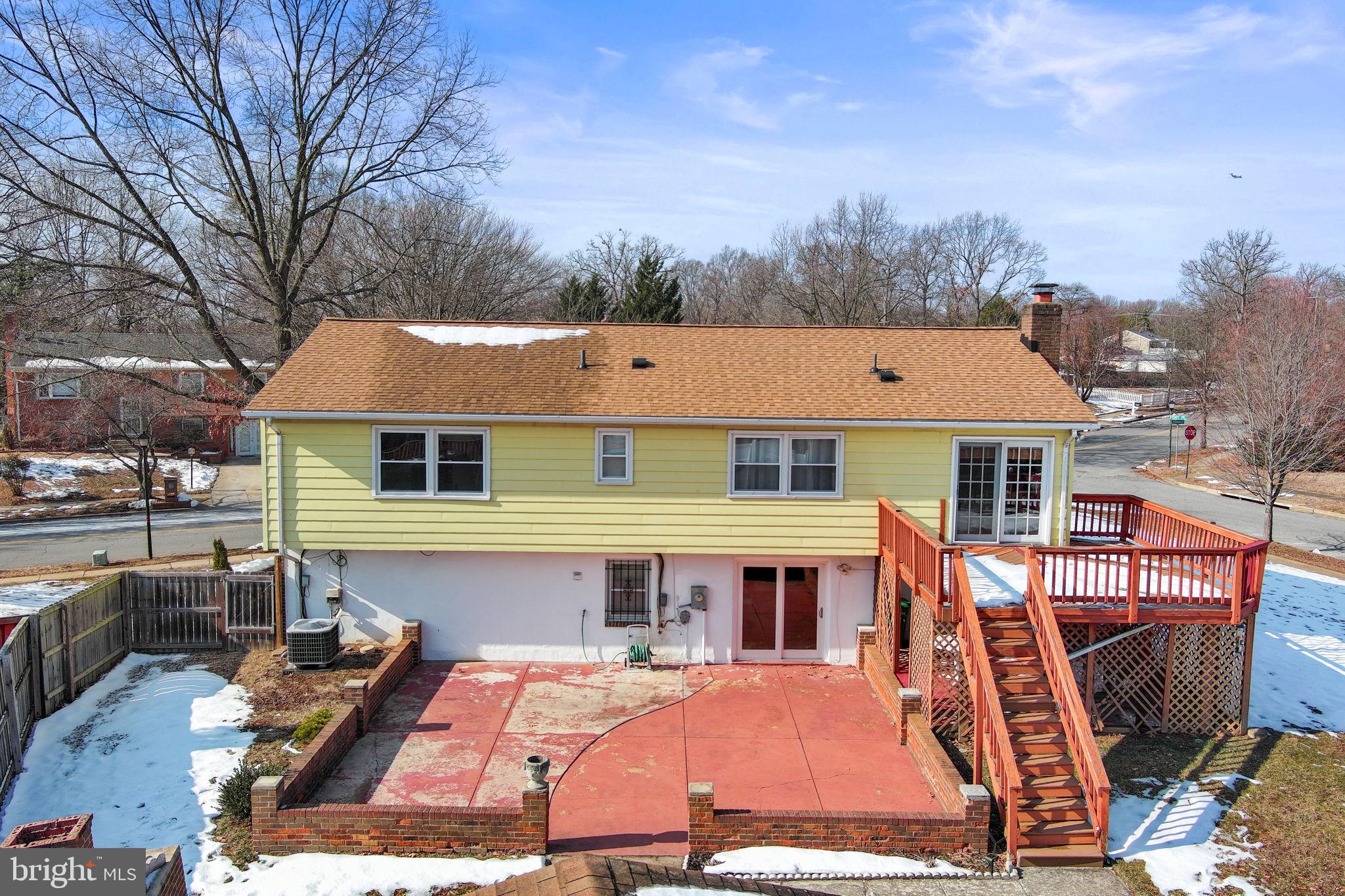 8800 Loughran Road Fort Washington, MD 20744 - Photo 44 of 56 Back of house, w walk down deck to patio