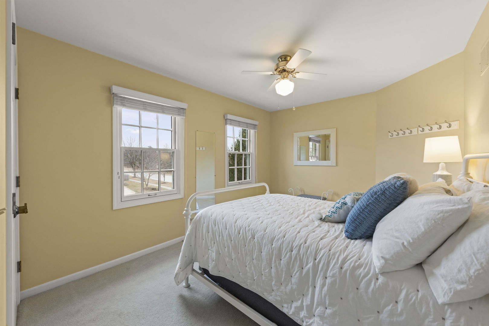 1698 Ithaca Drive Naperville, IL 60565 - Photo 20 of 36