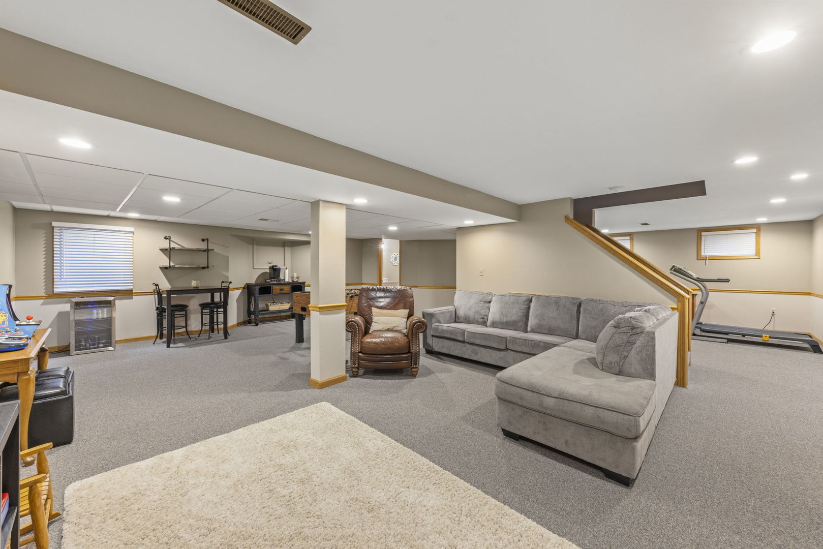 1698 Ithaca Drive Naperville, IL 60565 - Photo 24 of 36