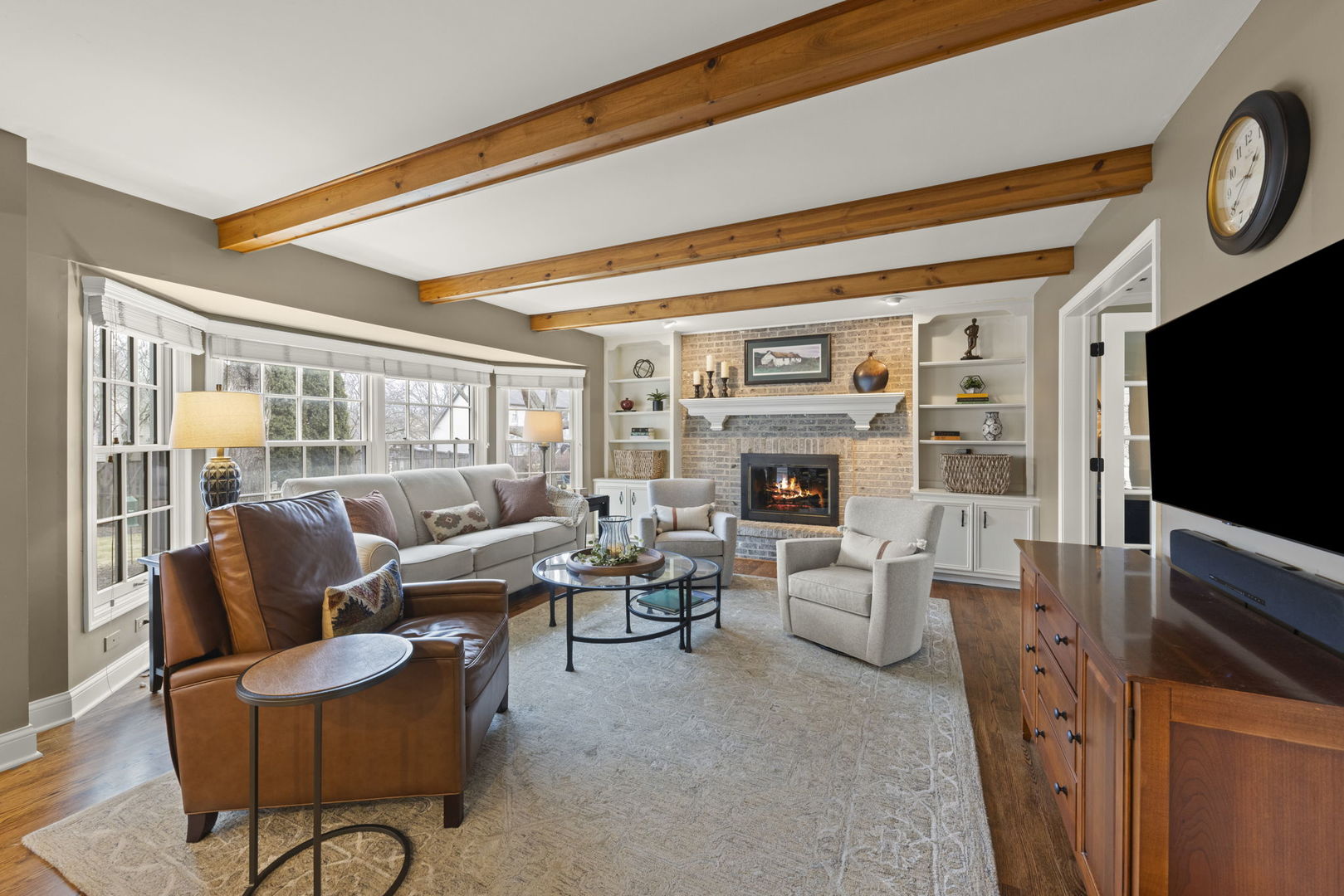 1698 Ithaca Drive Naperville, IL 60565 - Photo 4 of 36