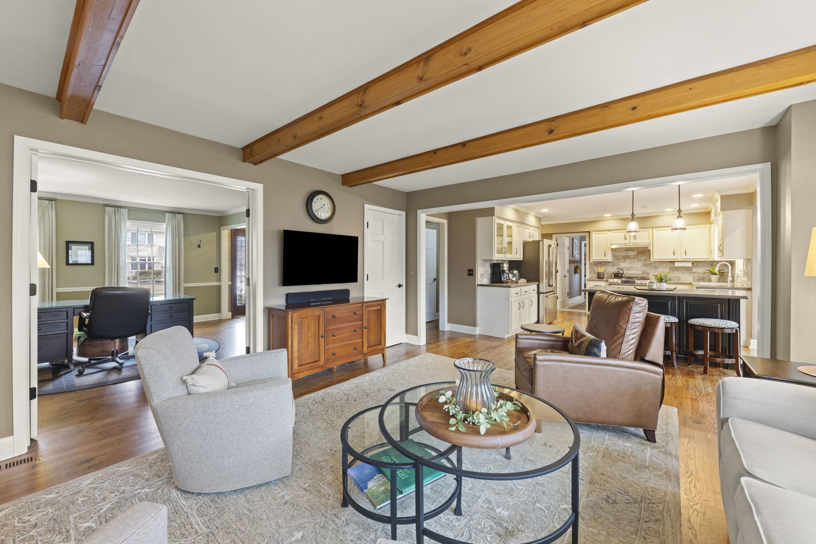 1698 Ithaca Drive Naperville, IL 60565 - Photo 5 of 36