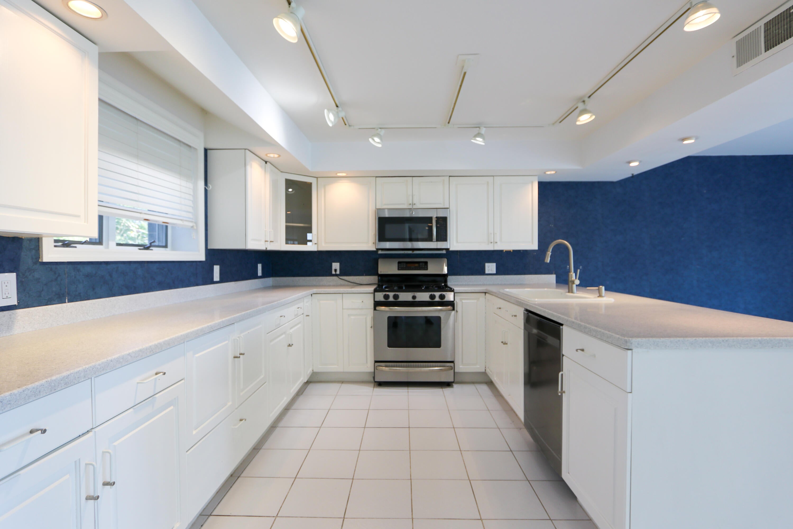 17 Dumont Road Champlain, NY 12919 - Photo 13 of 68 Gallery Image 13