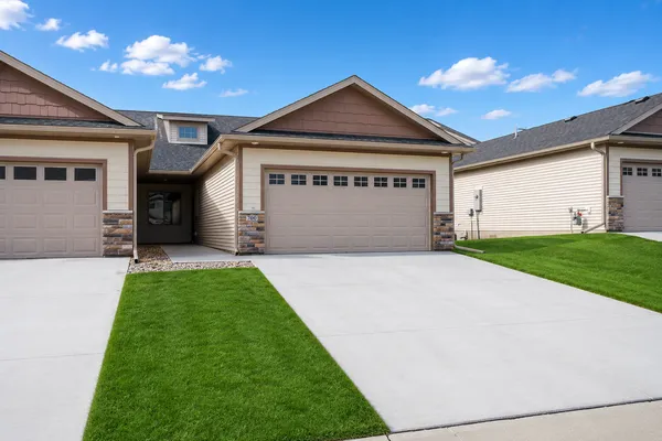 $419,900 | 700 Shardlow Place Northeast, Byron, MN 55920