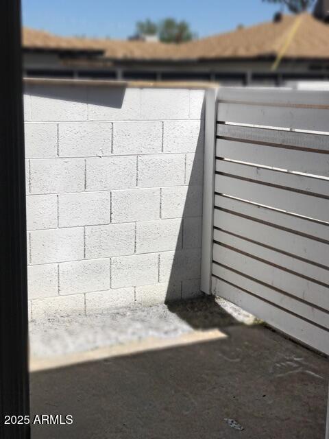 3011 North 38th Street, Unit 4 Phoenix, AZ 85018 - Photo 9 of 11 IMG_68771