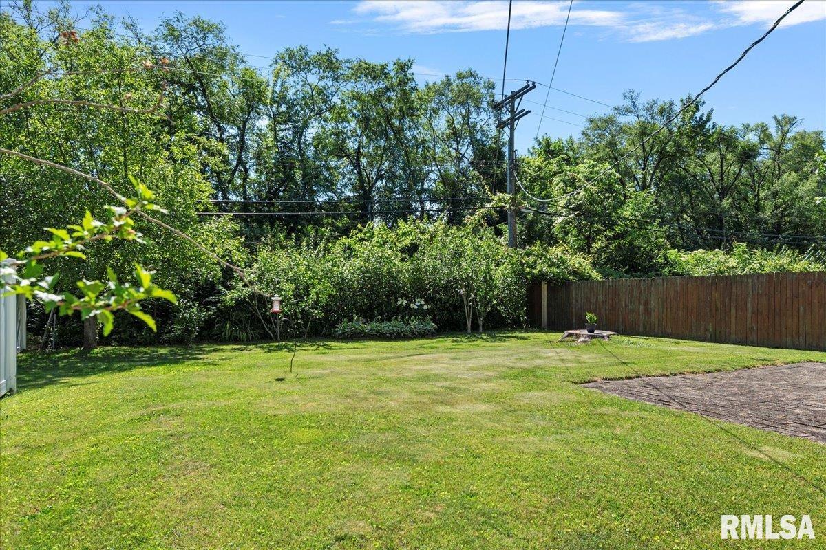 9 Nottingham Road Springfield, IL 62704 - Photo 32 of 34
