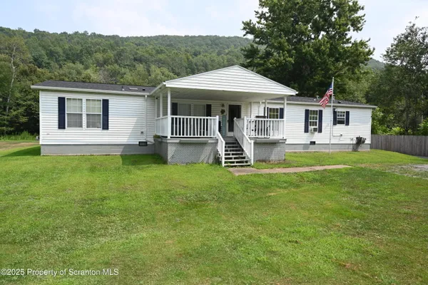 $229,500 | 26930 Highway 11, Great Bend, PA 18821