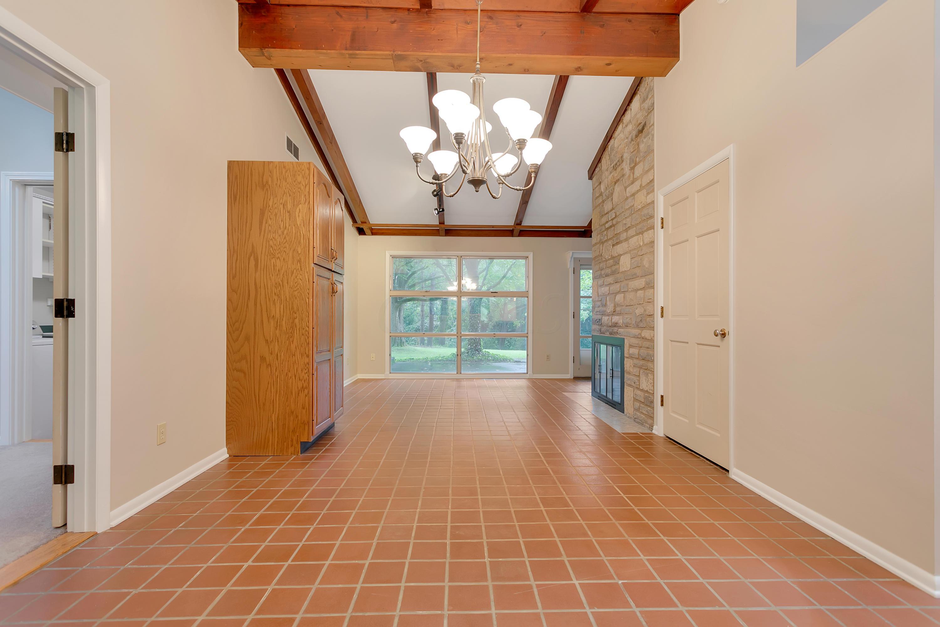 3379 Polley Road Columbus, OH 43221 - Photo 12 of 62 Gallery Image 12