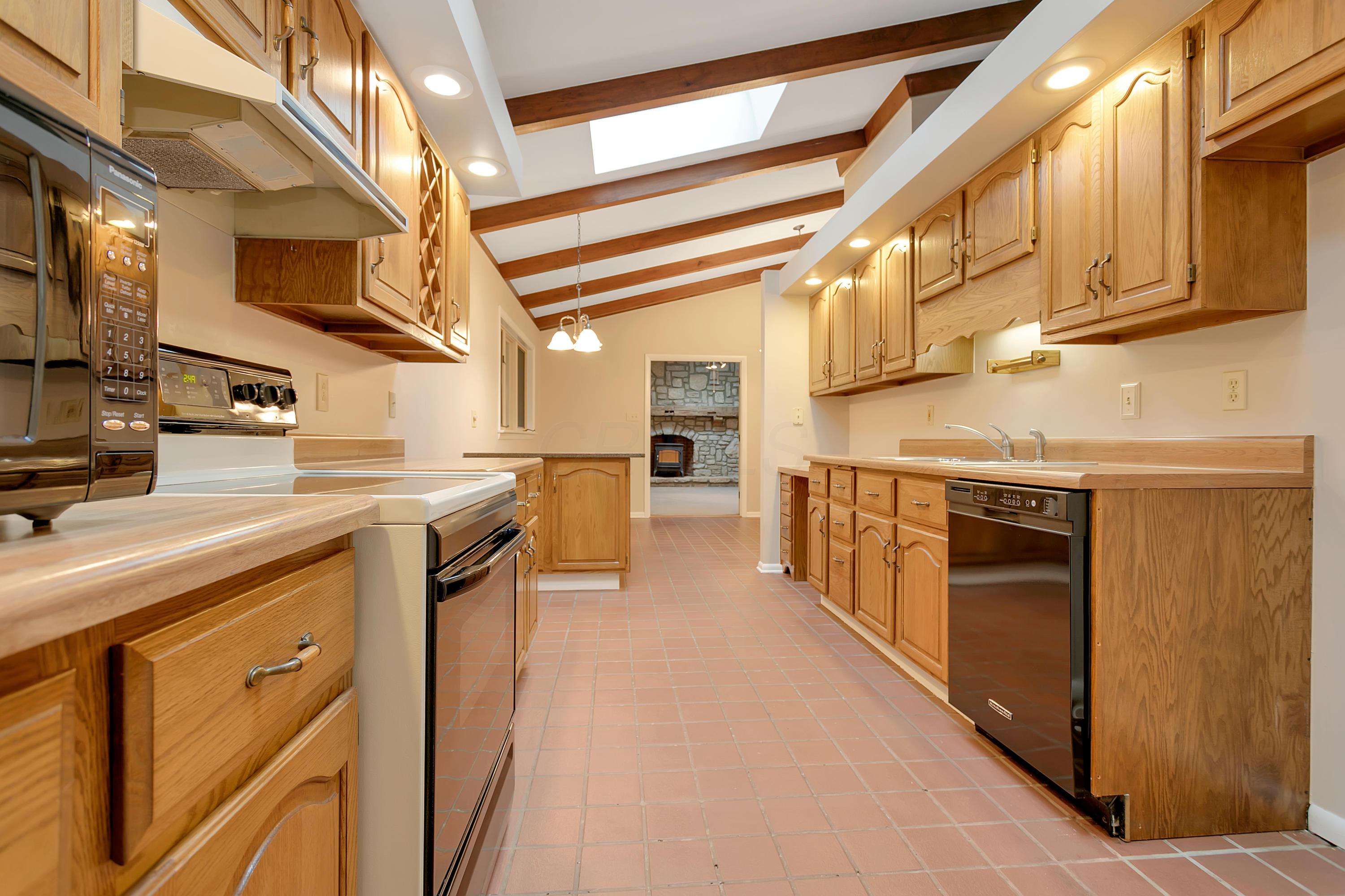 3379 Polley Road Columbus, OH 43221 - Photo 14 of 62 Gallery Image 14