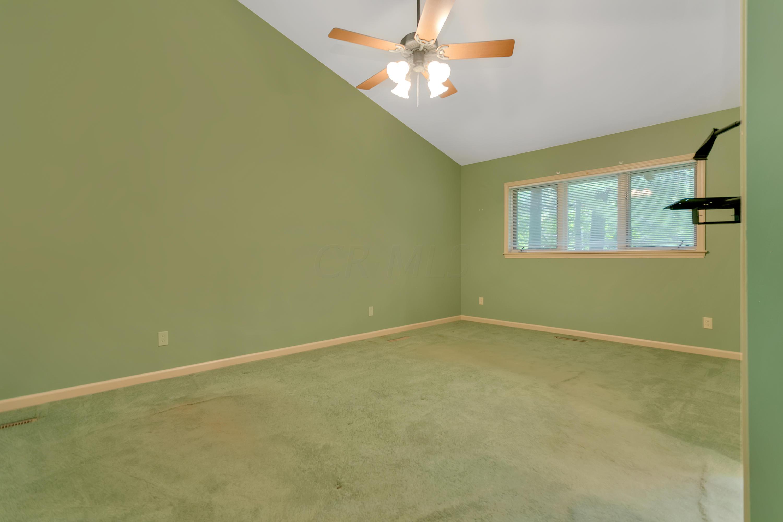 3379 Polley Road Columbus, OH 43221 - Photo 28 of 62 Gallery Image 28