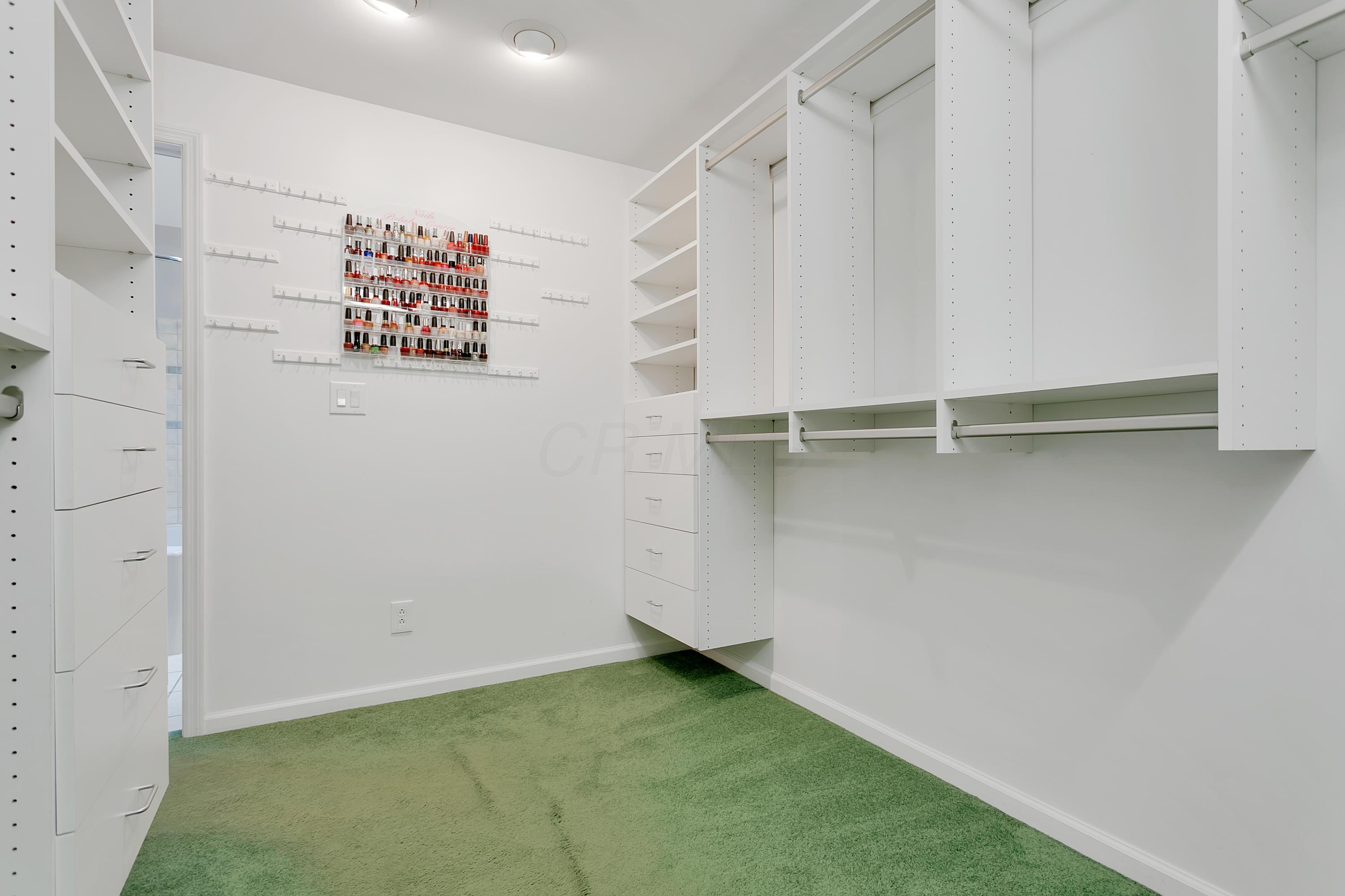 3379 Polley Road Columbus, OH 43221 - Photo 36 of 62 Gallery Image 36