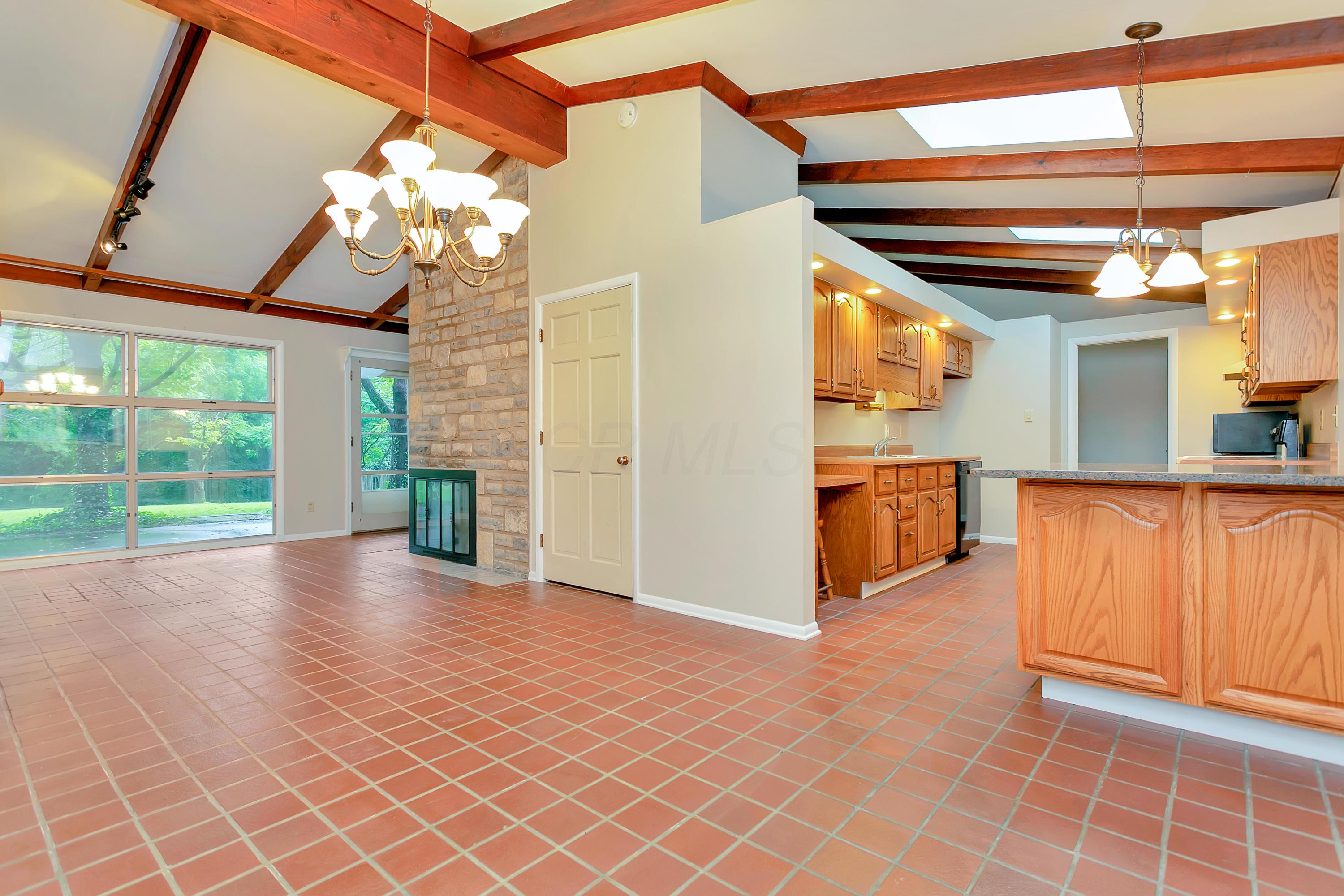 3379 Polley Road Columbus, OH 43221 - Photo 10 of 62 Gallery Image 10