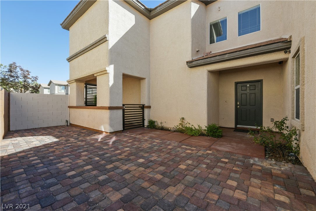 2775 Invermark Street Henderson, NV 89044 - Photo 2 of 33