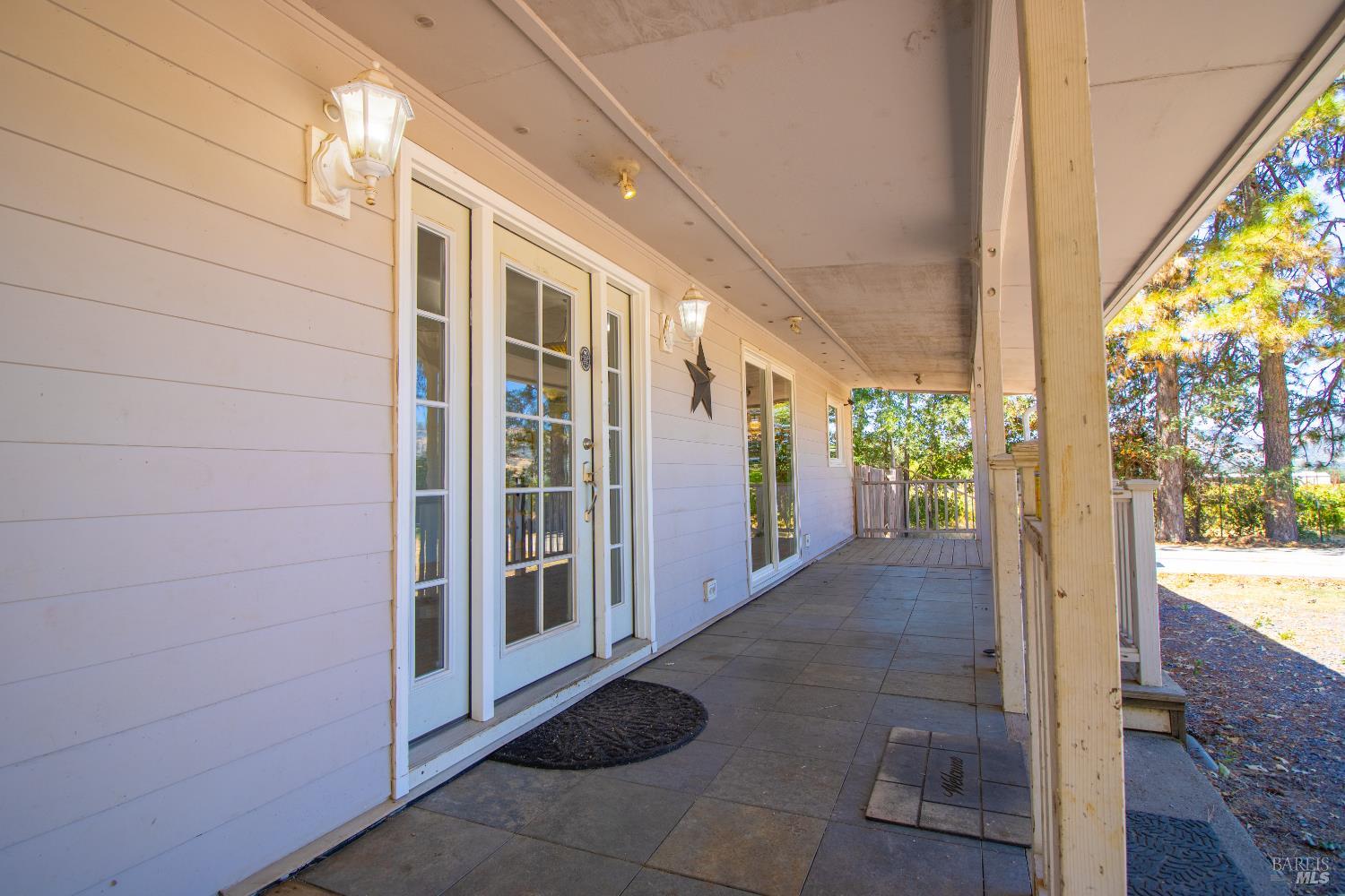 2901-2903 Rd I, Unit AC Redwood Valley, CA 95470 - Photo 30 of 61 Covered front porch