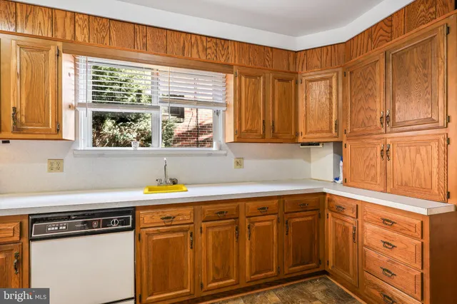 $217,750 | 604 Kent Avenue, Cumberland, MD 21502