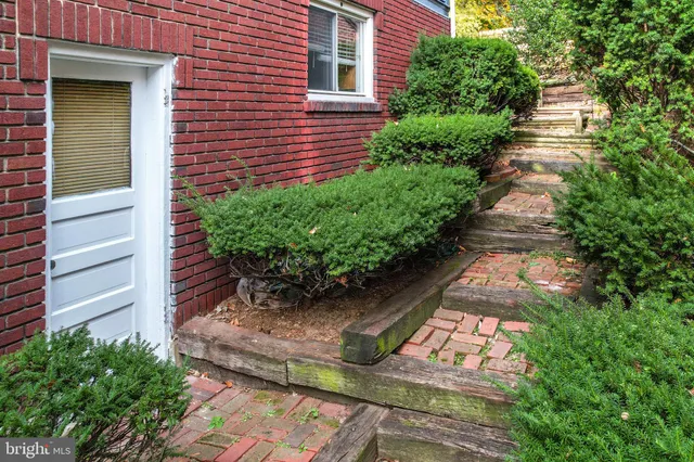 $217,750 | 604 Kent Avenue, Cumberland, MD 21502