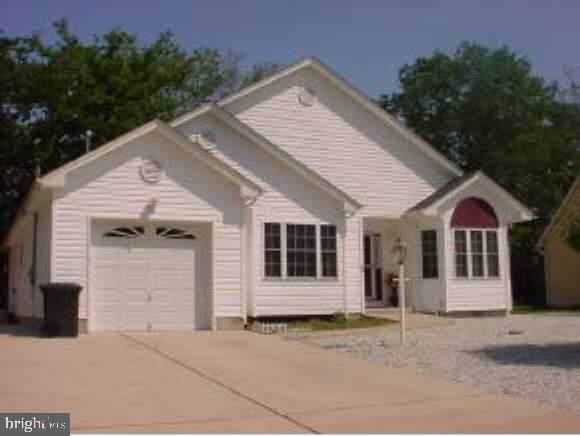 160 Yeoman Road Manahawkin, NJ 08050 - Photo 1 of 10