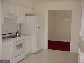 160 Yeoman Road Manahawkin, NJ 08050 - Photo 5 of 10