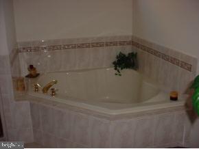 160 Yeoman Road Manahawkin, NJ 08050 - Photo 9 of 10