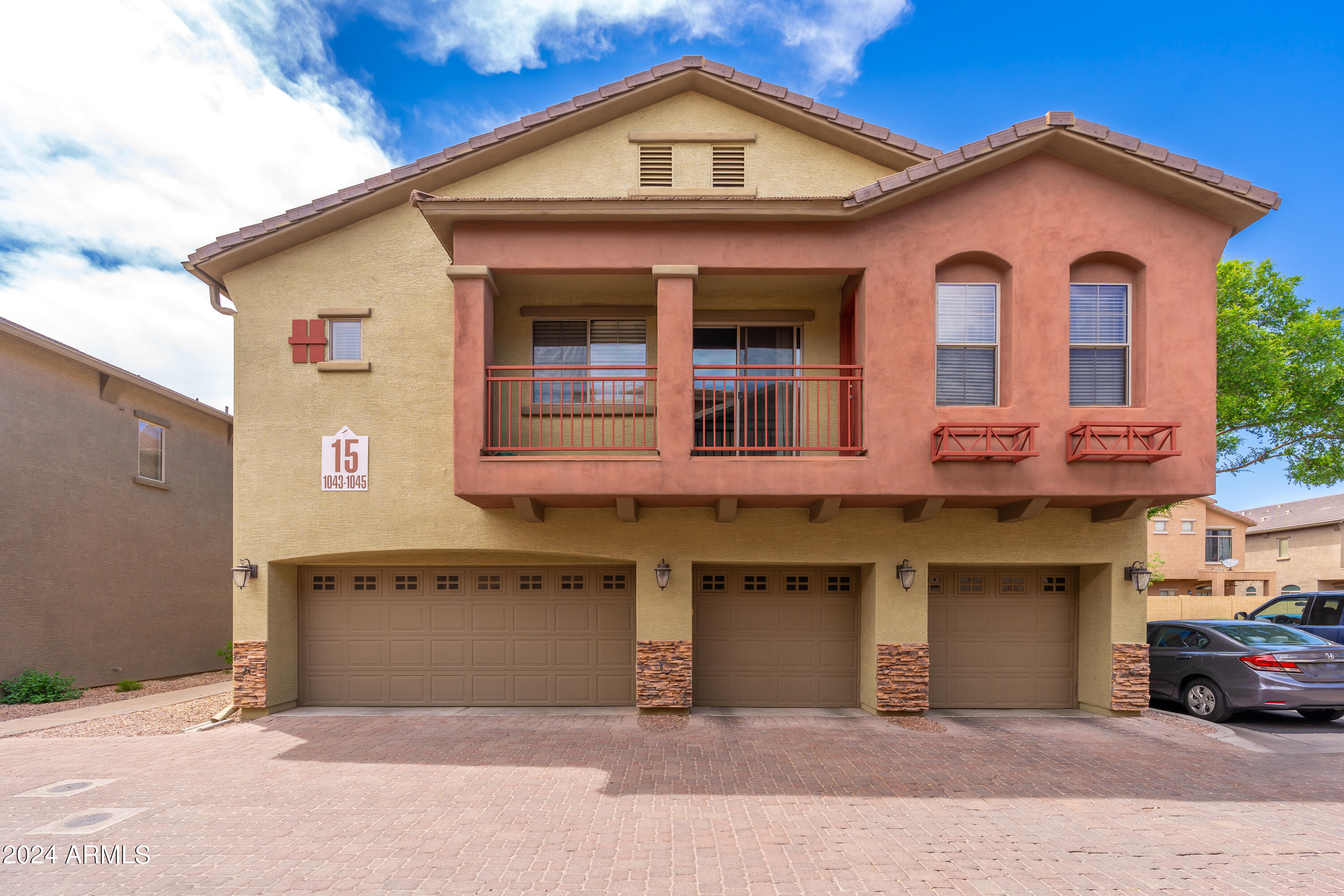 2150 East Bell Road, Unit 1045 Phoenix, AZ 85022 - Photo 1 of 41 2150 E Bell Rd UNIT 1045 - 01