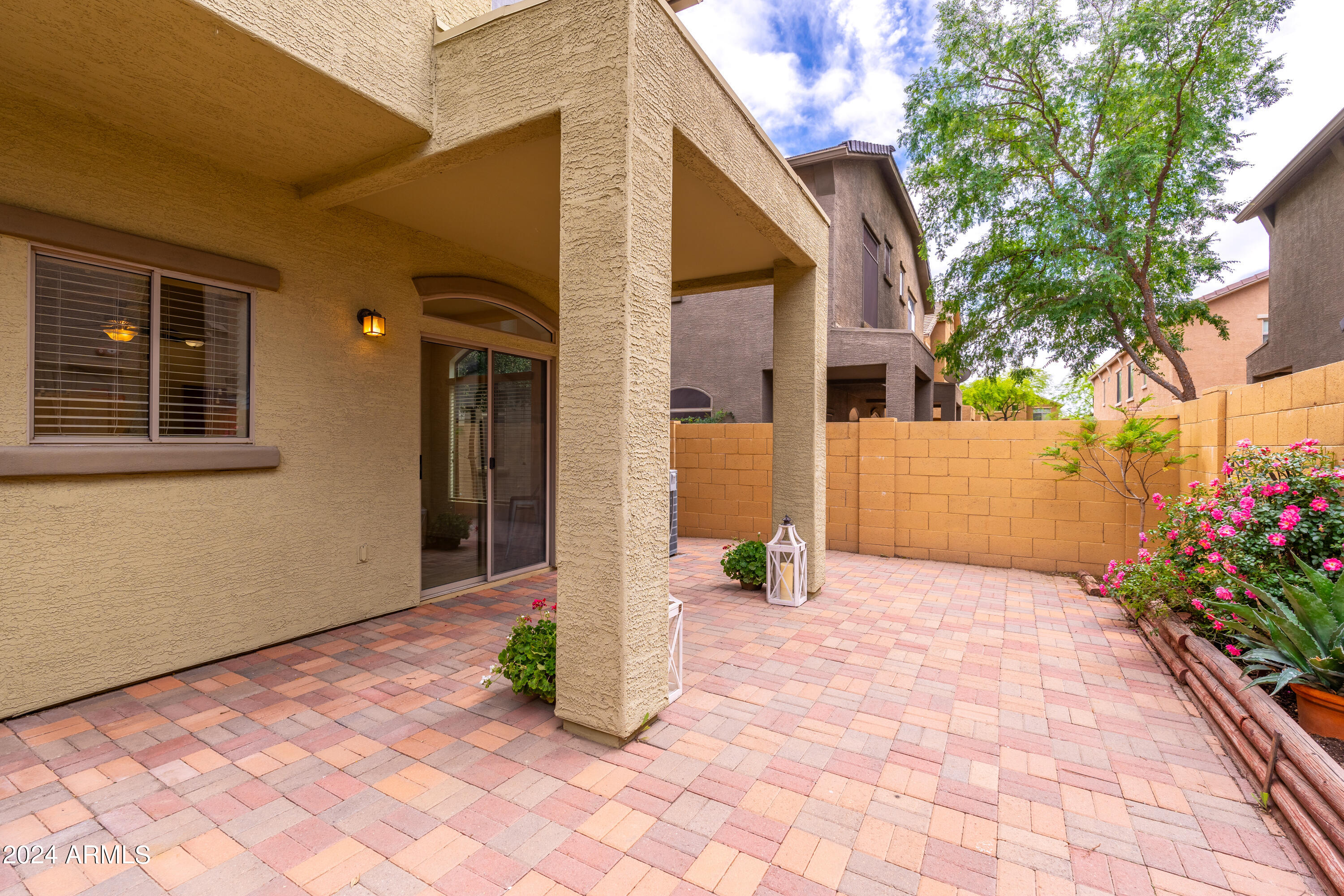 2150 East Bell Road, Unit 1045 Phoenix, AZ 85022 - Photo 33 of 41 2150 E Bell Rd UNIT 1045 - 40