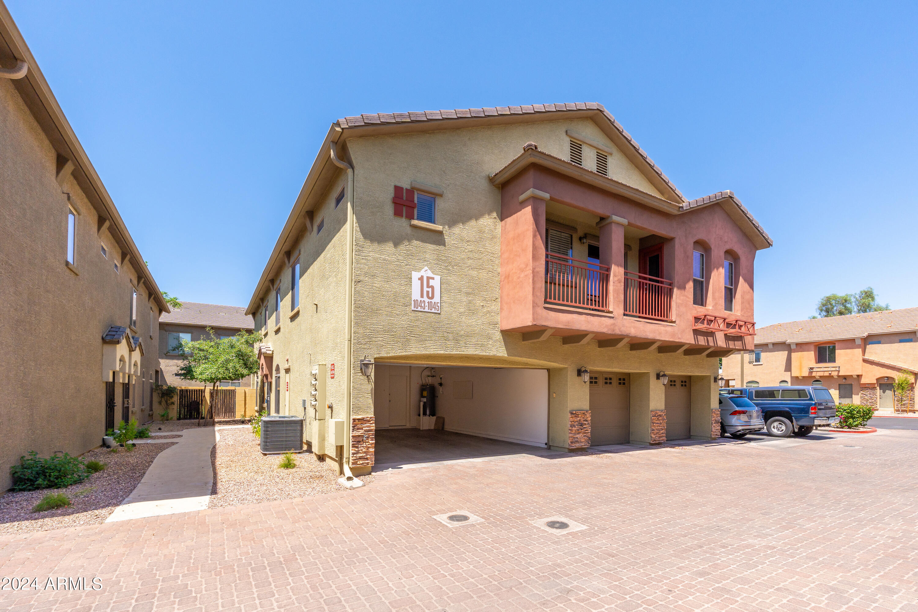 2150 East Bell Road, Unit 1045 Phoenix, AZ 85022 - Photo 4 of 41 2150 E Bell Rd UNIT 1045, 04-25 - 02