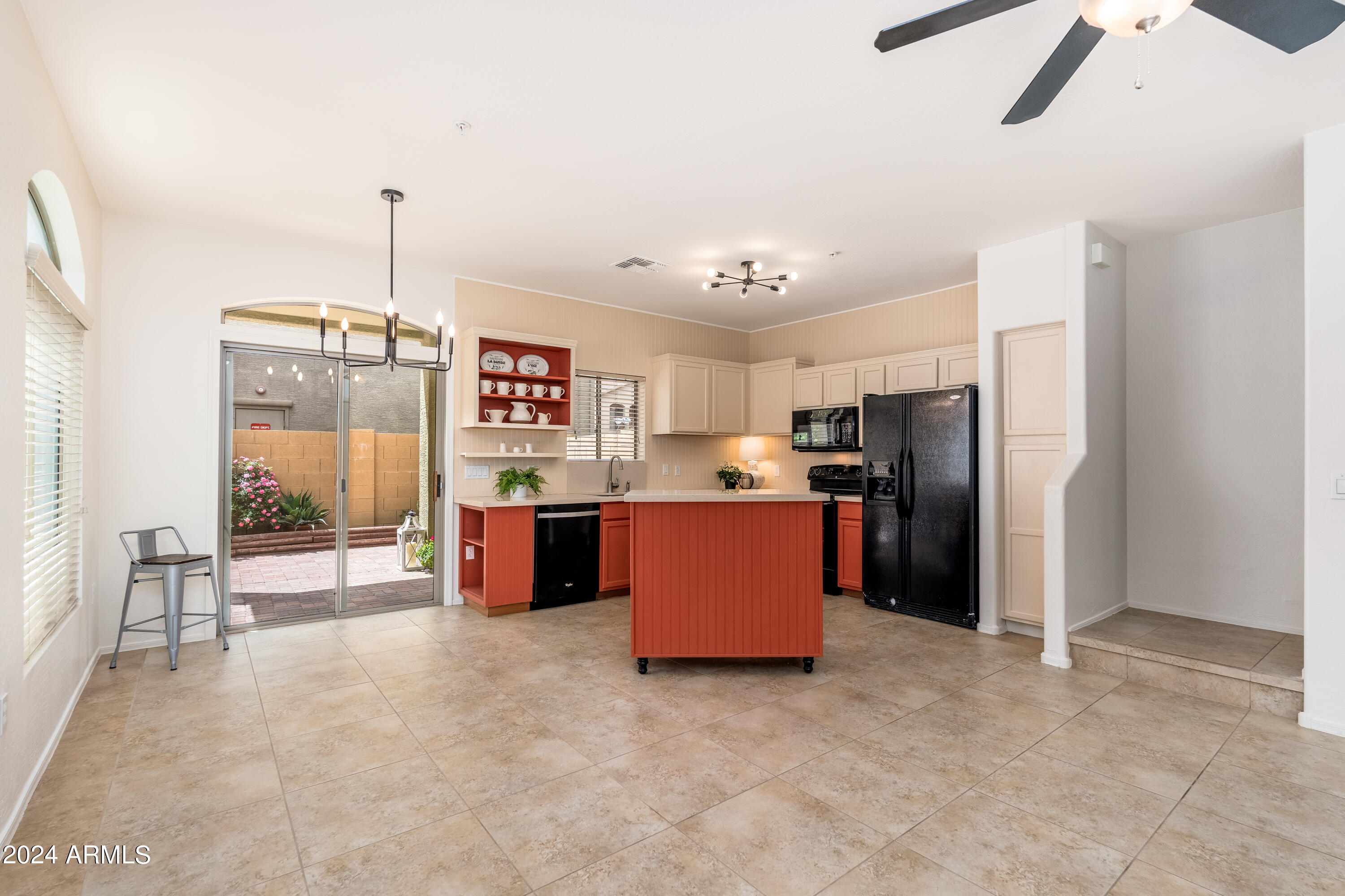 2150 East Bell Road, Unit 1045 Phoenix, AZ 85022 - Photo 7 of 41 2150 E Bell Rd UNIT 1045 - 09