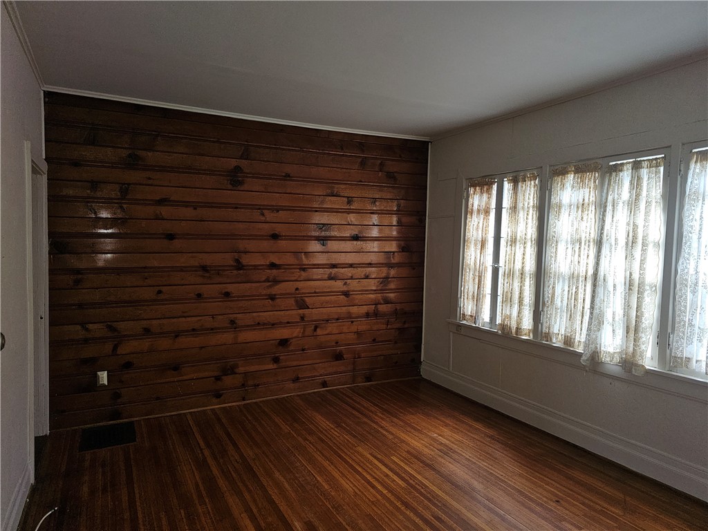9 Rowley Street, Unit 3 Rochester, NY 14607 - Photo 13 of 21