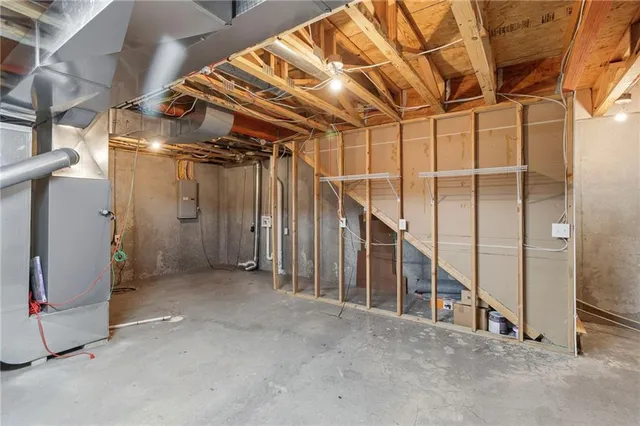 $215,000 | 8154 North Oakley Avenue, Kansas City, MO 64119