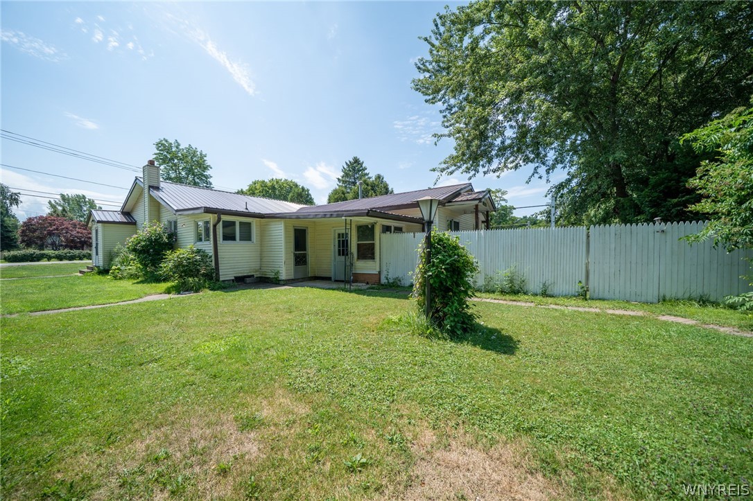 720 Bennett Road Evans, NY 14006 - Photo 4 of 45 Gallery Image 4