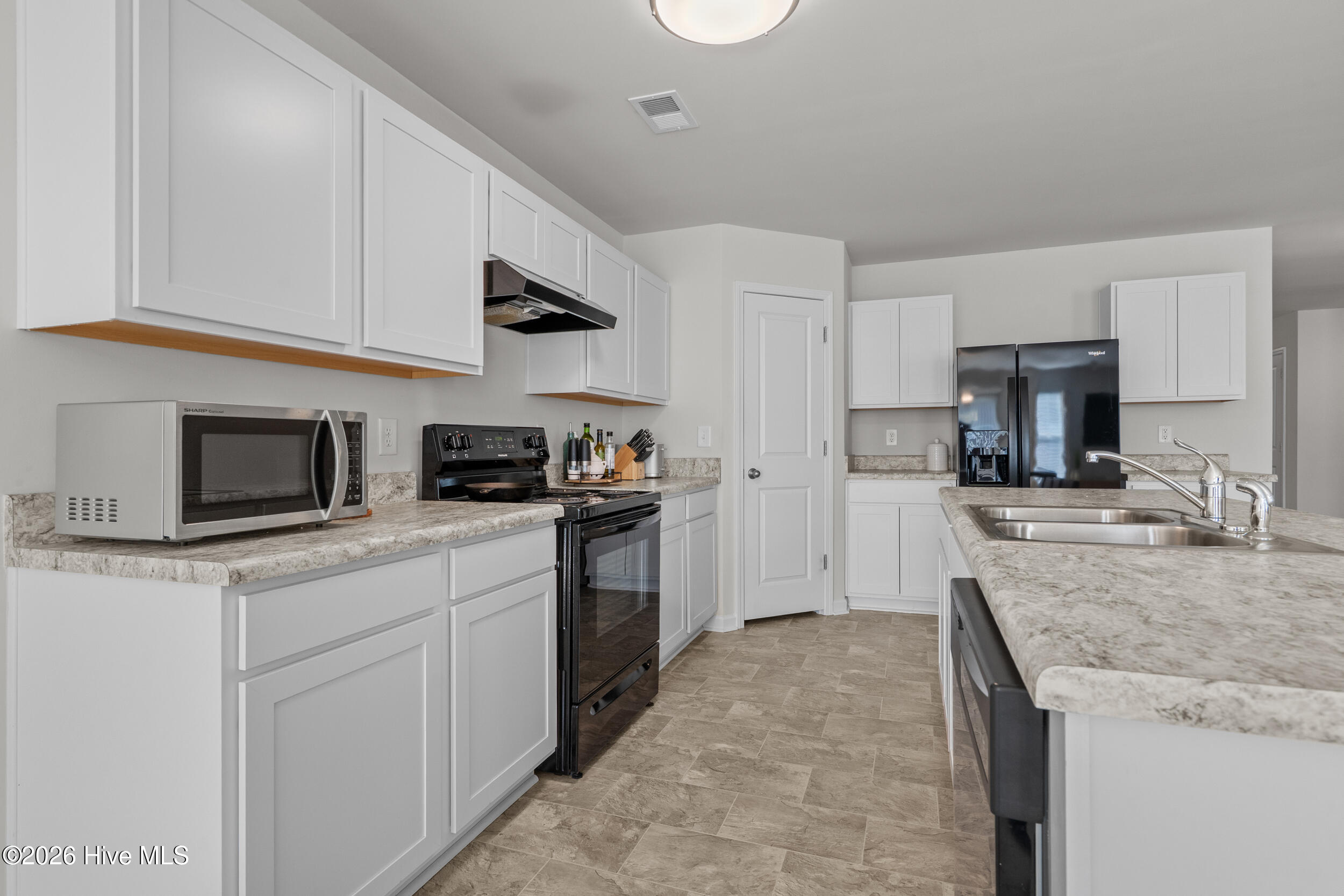 508 Lantern Light Way Calabash, NC 28467 - Photo 13 of 47 508 lantern lgt wy - kitchen 3