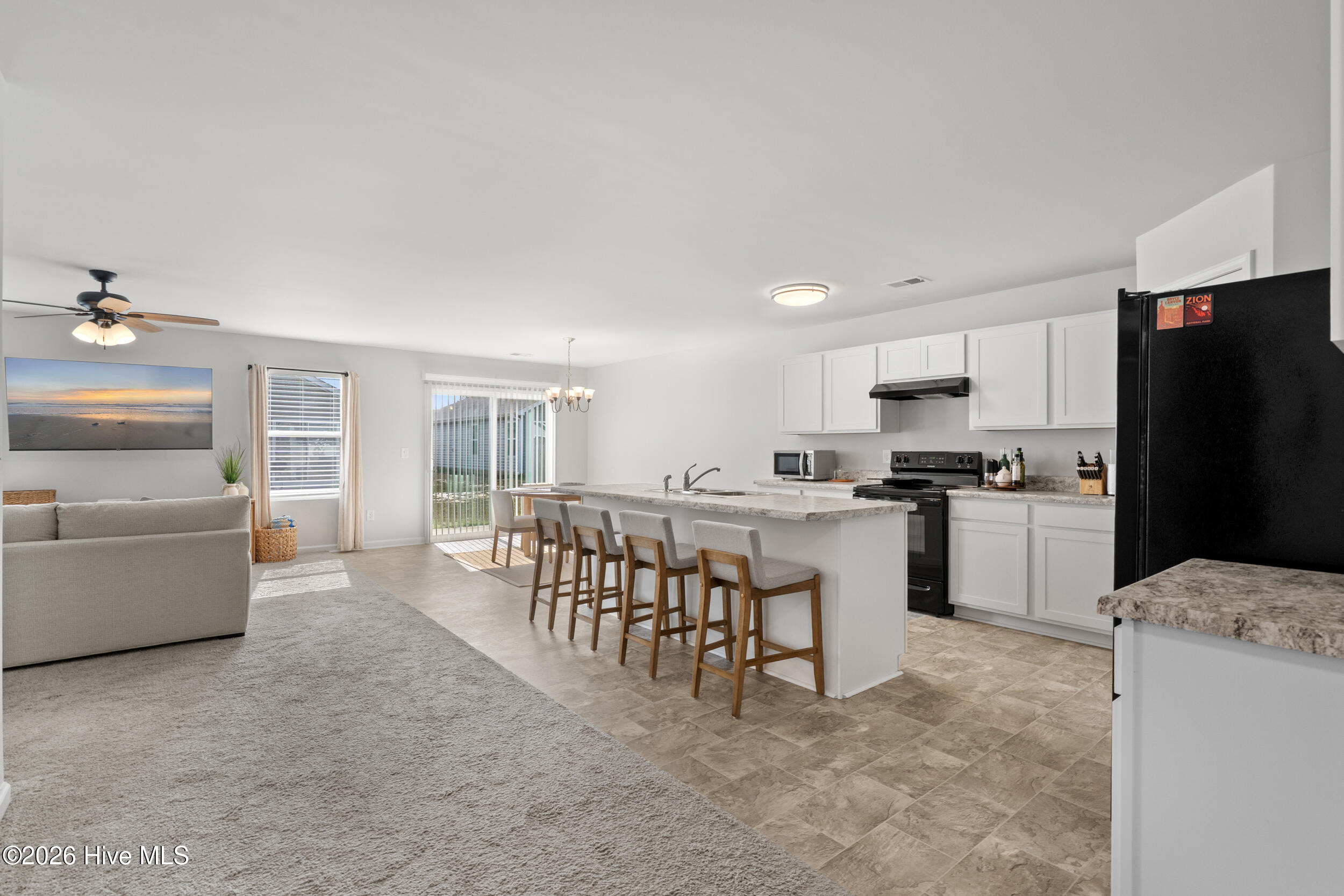 508 Lantern Light Way Calabash, NC 28467 - Photo 8 of 47 508 lantern lgt wy - kitchen dining