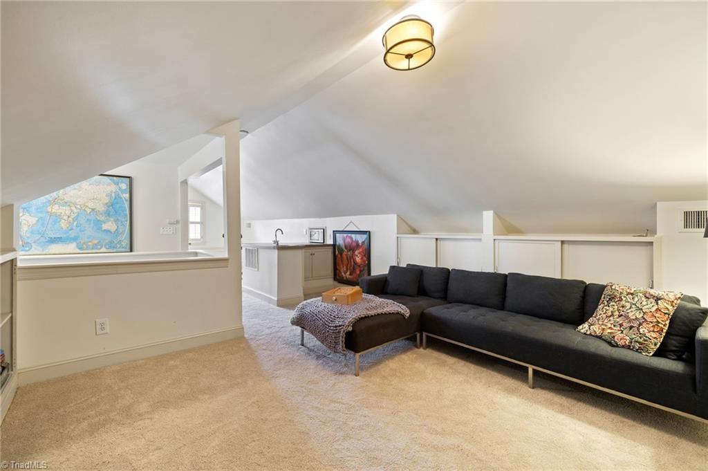 2105 Rolling Road Greensboro, NC 27403 - Photo 40 of 50 3rd floor has a wet bar as well