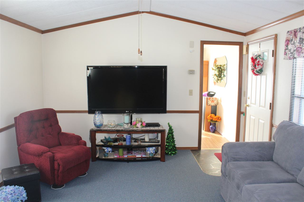 5 North Blueberry Lane Rochester, NH 03867 - Photo 10 of 18