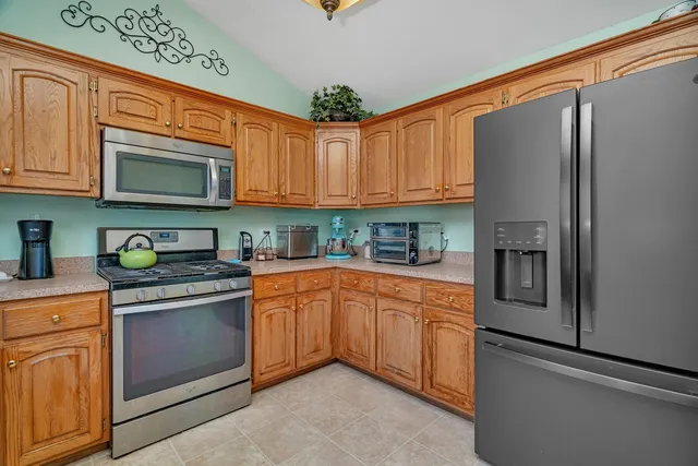 $389,900 | 605 High Grove Drive, Minooka, IL 60447