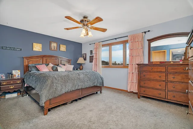 $389,900 | 605 High Grove Drive, Minooka, IL 60447