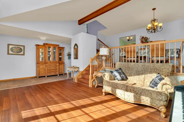 $389,900 | 605 High Grove Drive, Minooka, IL 60447