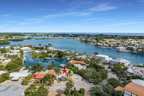 $1,650,000 | 1220 122nd Street Ocean, Marathon, FL 33050