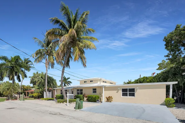 $1,750,000 | 1220 122nd Street Ocean, Marathon, FL 33050