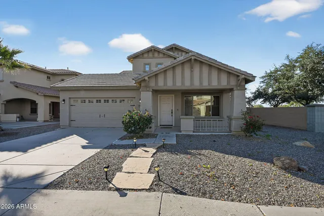 $3,400 | 939 East Sourwood Drive, Gilbert, AZ 85298