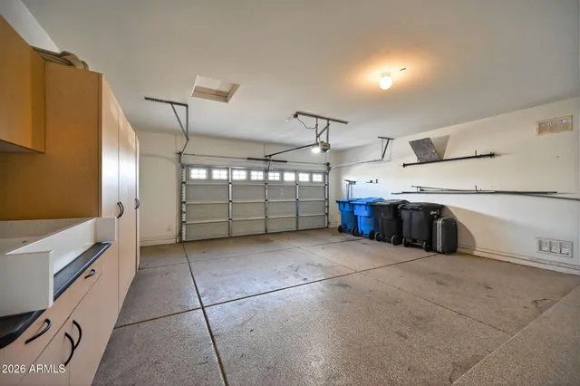 $3,400 | 939 East Sourwood Drive, Gilbert, AZ 85298